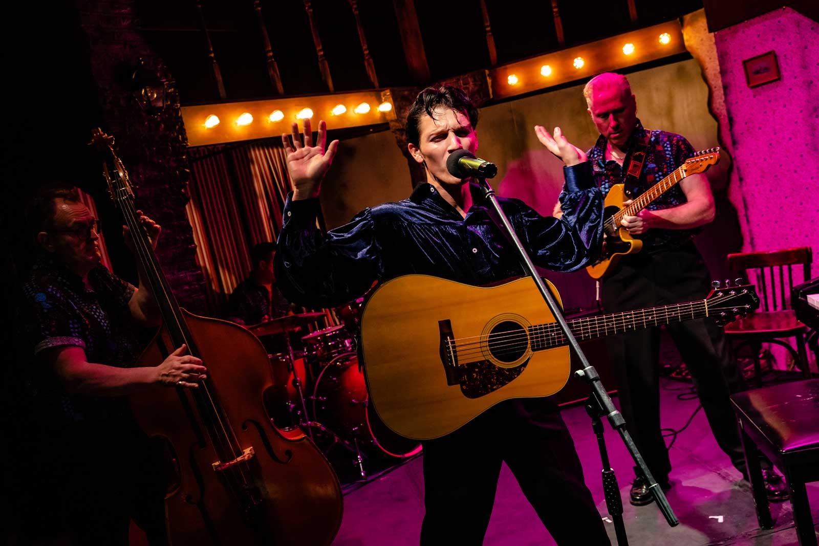 young elvis at hail hail rock n roll