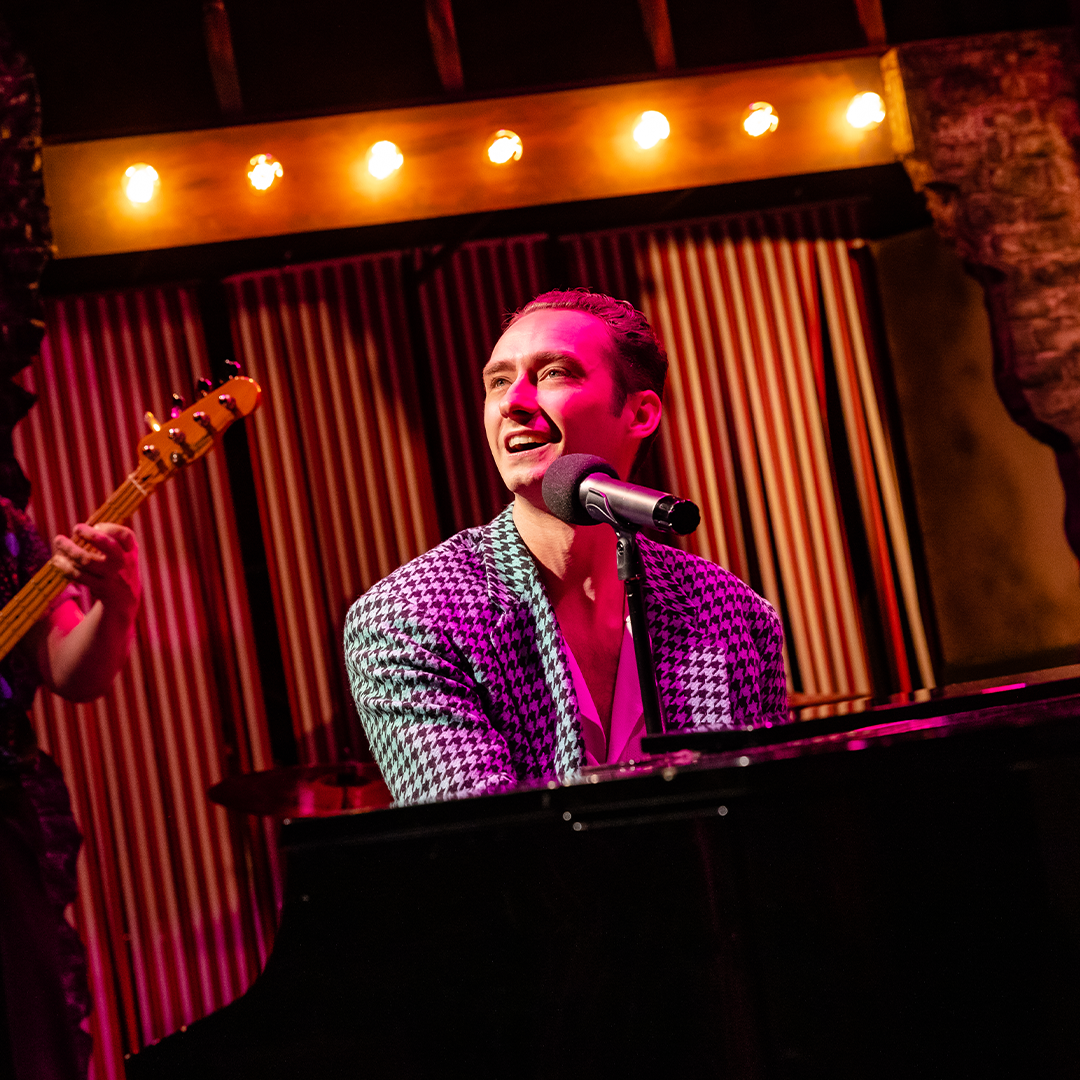 Hail Hail Rock ‘n’ Roll